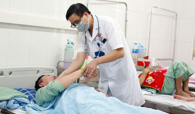 Quảng Ninh: Nguy cơ bùng phát dịch sốt xuất huyết