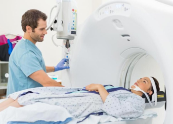 Những ai cần tầm soát ung thư phổi?