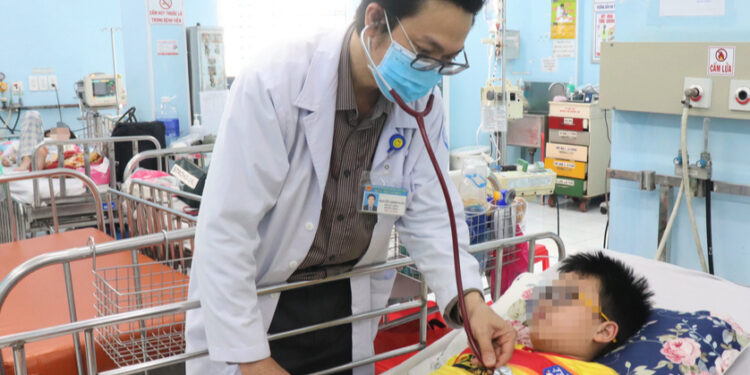 Đã ghi nhận 247.202 ca mắc, 100 trường hợp tử vong do sốt xuất huyết