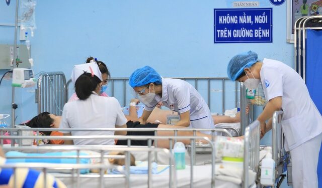 TP.HCM: Số ca bệnh nặng do sốt xuất huyết tăng hơn 7 lần