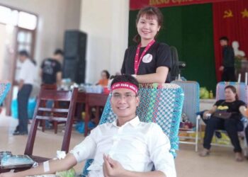 Những bác sĩ tận tâm với việc hiến máu cứu người
