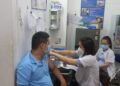 Tiêm chủng vaccine phòng COVID-19 ở Khánh Hòa đang được đẩy mạnh.
