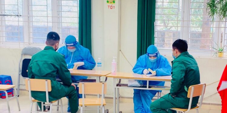 Quảng Ninh đẩy nhanh tiến độ tiêm vaccine mũi 3