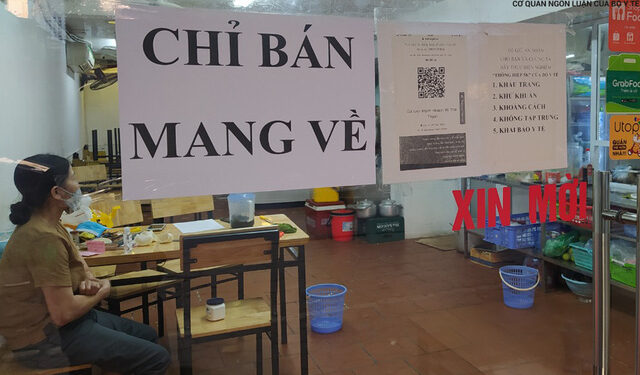 Nhiều cửa hàng ăn uống tại quận Đống Đa ‘trở tay không kịp’ khi áp dụng ‘chỉ bán mang về’