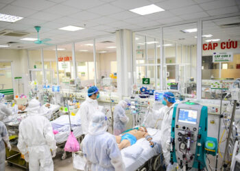 Gần 440 F0 ở Hà Nội đang điều trị tại nhà, lượng bệnh nhân COVID-19 nặng, nguy kịch tăng