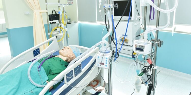 16 bệnh viện được Bộ trưởng Bộ Y tế điều động hỗ trợ các tỉnh phía Nam chống dịch COVID-19