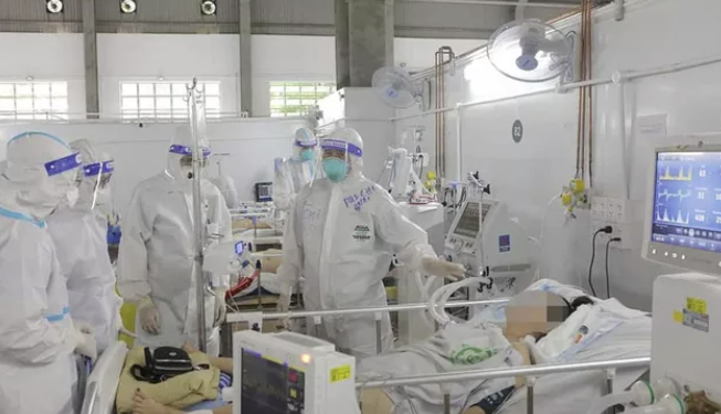 Hà Nội: F0 nào được và không được điều trị tại trạm y tế lưu động?