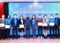 Công đoàn Y tế Việt Nam trao giải cuộc thi video clip về phòng, chống dịch COVID-19 ‘Thời khắc khó quên’