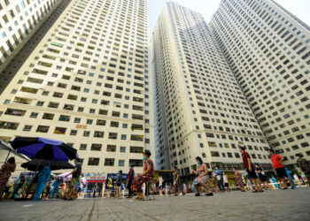 Hà Nội phong tỏa chung cư HH2A Linh Đàm với hơn 2.000 người