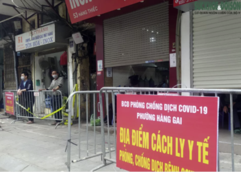 Cận cảnh nơi theo dõi, điều trị F0 tại nhà phố cổ ở Hà Nội