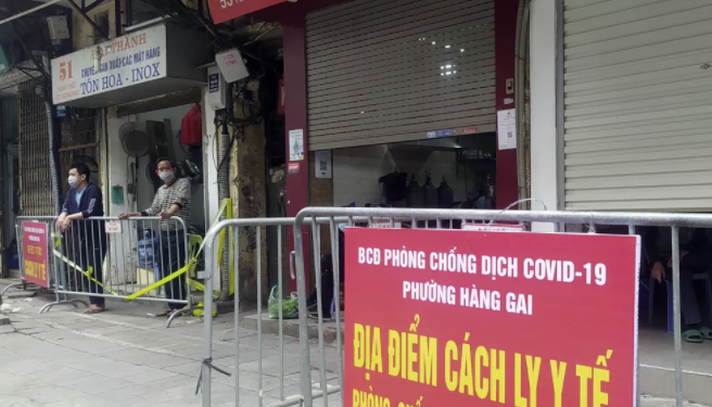 Cận cảnh nơi theo dõi, điều trị F0 tại nhà phố cổ ở Hà Nội