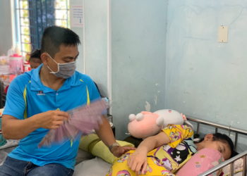 Cảnh báo: Gia tăng trẻ mắc viêm màng não?