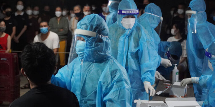 Chiều 7/11: Đã có 124 triệu liều vaccine phòng COVID-19 về Việt Nam; riêng 19 tỉnh, thành phía Nam được phân bổ 51,7 triệu liều