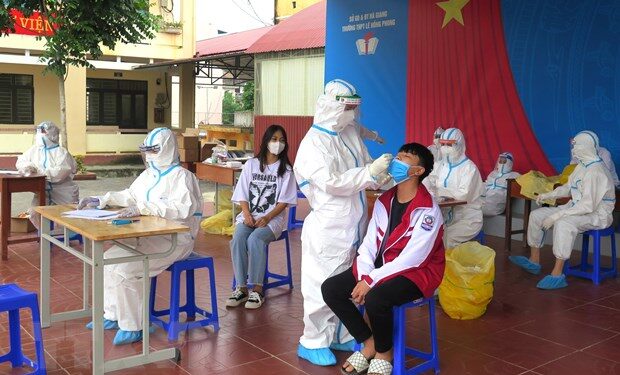 317 ca mắc COVID-19 cộng đồng, tỉnh Hà Giang cho học sinh nghỉ học