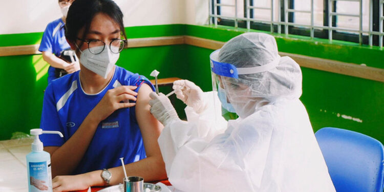 Hà Nội chính thức ban hành kế hoạch tiêm vaccine COVID-19 cho trẻ em