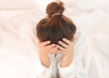 Mệt mỏi do COVID-19: Ứng phó thế nào?