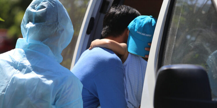 Hà Nội thêm 28 ca mới, truy vết được hơn 1.400 người liên quan ổ dịch mới ở Mê Linh