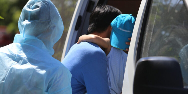 7 người ở Quốc Oai bất ngờ mắc COVID-19, Hà Nội thêm 16 ca mới