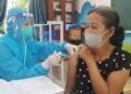 Tiêm vaccine phòng COVID-19 cho người dân trở lại TP.HCM