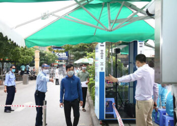 Bộ Y tế đồng ý từ 0h ngày 18/10, BV Việt Đức trở lại khám chữa bệnh bình thường mới