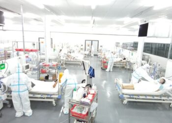 GS.TS Phạm Như Hiệp: BV Trung ương Huế sẽ ở lại TP HCM hỗ trợ điều trị bệnh nhân COVID-19