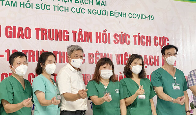 BV Nhân dân Gia Định tiếp nhận TT Hồi sức tích cực người bệnh COVID-19 BV Bạch Mai