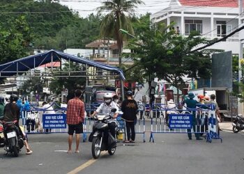 Xuất hiện ổ dịch mới, Nha Trang phong tỏa 1 phường