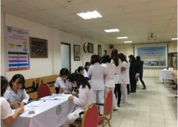 Ảnh hưởng dịch COVID-19 đến sức khỏe nhân viên Y tế