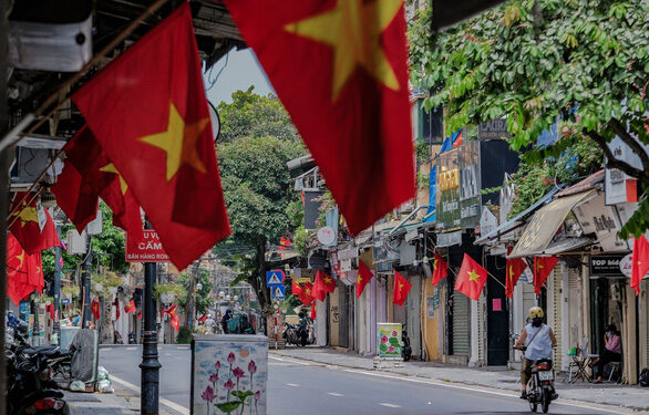 Từ 6h hôm nay: Hà Nội thực hiện Chỉ thị 15, cho phép hoạt động nhiều dịch vụ