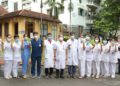 Sáng 15/9, hơn 100 “chiến sĩ” áo trắng Việt Đức vào TP HCM “đảo quân” cho Trung tâm hồi sức tích cực COVID-19