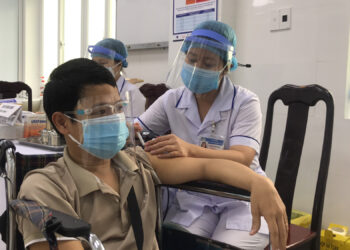 Hơn 160 người khuyết tật TP. Cần Thơ được tiêm vaccine COVID-19
