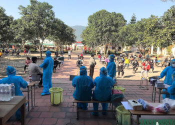 Nghệ An ‘nóng’ điểm dịch có nhiều học sinh mắc COVID-19