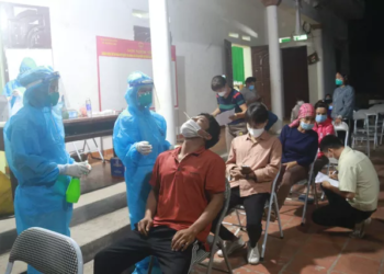 Phát hiện 10 F0 trong công ty 7.000 lao động ở Bắc Giang