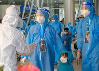 Lâm Đồng: 429 thai phụ và người thân được trở về địa phương an toàn
