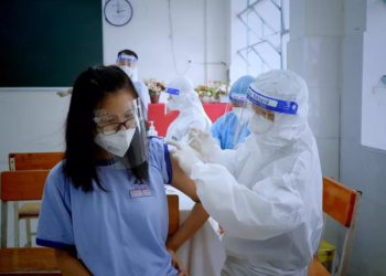 Sở Y tế TP.HCM giải đáp về tiêm vaccine phòng COVID-19 cho trẻ em