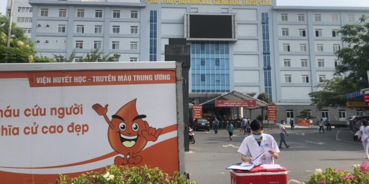 2.000 đơn vị máu sẻ chia cùng miền Nam chống dịch