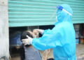 Hóc Môn đẩy mạnh xét nghiệm tầm soát F0 để chủ động các biện pháp chống dịch