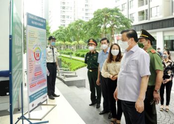 HÀ NỘI: Nhanh chóng khóa chặt các vùng nguy cơ cao, dập tắt các điểm dịch