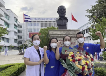 ‘Chúng tôi sẽ về khi TP. Hồ Chí Minh hết ‘ốm’