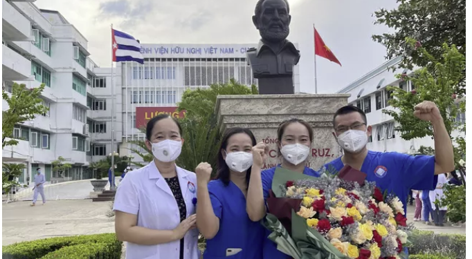 ‘Chúng tôi sẽ về khi TP. Hồ Chí Minh hết ‘ốm’