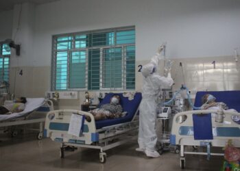 Hơn 6.000 nhân lực y tế chi viện chống dịch COVID-19 có mặt tại TP Hồ Chí Minh