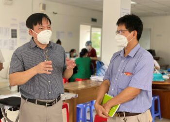 Bộ Y tế kiểm tra việc thu dung và điều trị tại các Bệnh viện dã chiến TP.Hồ Chí Minh