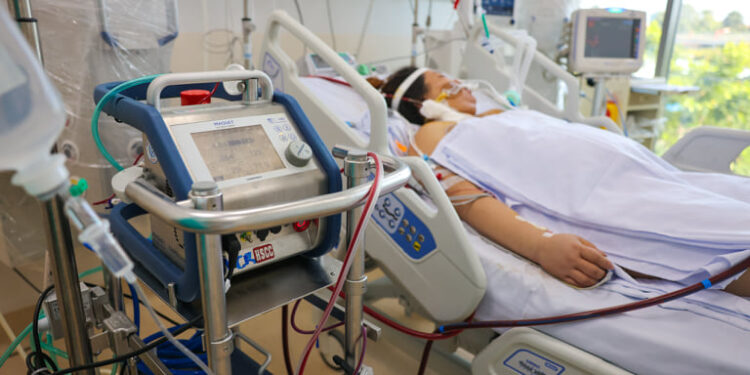 Đáp ứng kịp thời nhu cầu trang thiết bị cho Bệnh viên hồi sức COVID-19 TP.Hồ Chí Minh