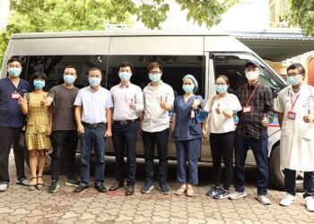 Bệnh viện Đại học Y Hà Nội hỗ trợ Phú Yên toàn diện trong điều trị ở mức độ tốt nhất