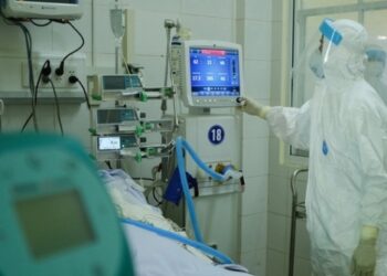 Tối 13/7, Tiểu ban điều trị Ban Chỉ đạo Quốc gia phòng, chống dịch COVID-19 thông báo 2 ca tử vong do COVID-19 số 131 và 132 tại An Giang và TP Hồ Chí Minh