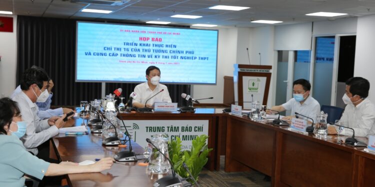 ‘TPHCM mong người dân chia sẻ, chung tay chống dịch’