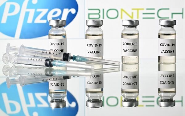 Vắc xin phòng COVID-19 của Pfizer BioNTech: Những điều cần biết