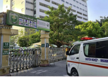 Thêm 1 khoa ở Bệnh viện Việt Đức có ca COVID-19