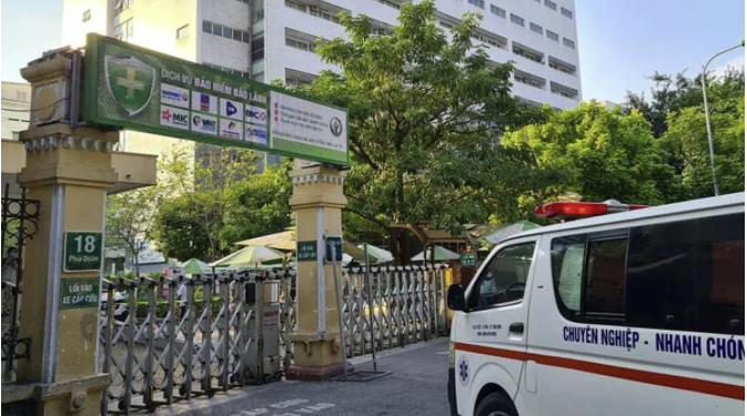 Thêm 1 khoa ở Bệnh viện Việt Đức có ca COVID-19