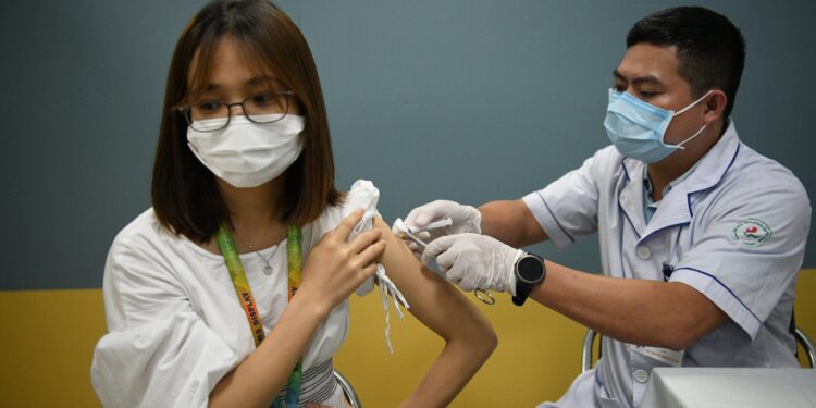 Các đơn vị được Bộ Y tế cho phép thực hiện xét nghiệm khẳng định COVID-19